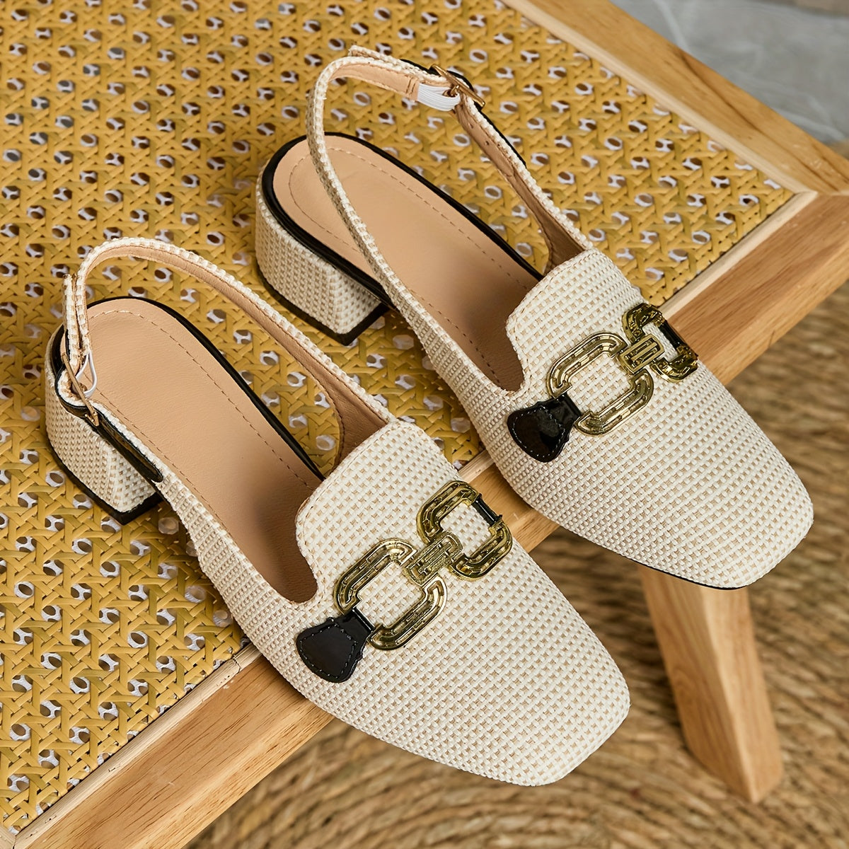 Étoile Mary Janes Heels